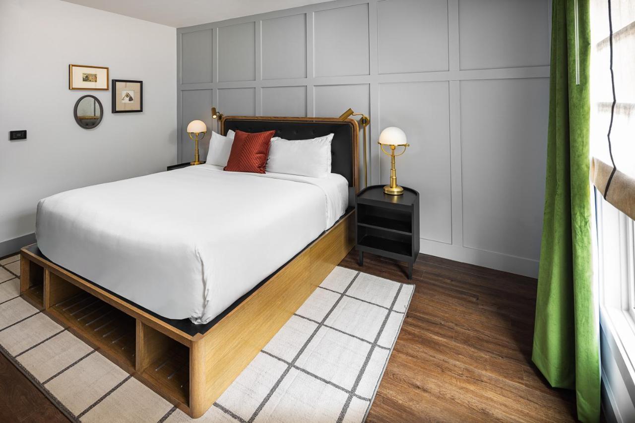 Wylie Atlanta, Tapestry Collection By Hilton Hotel
