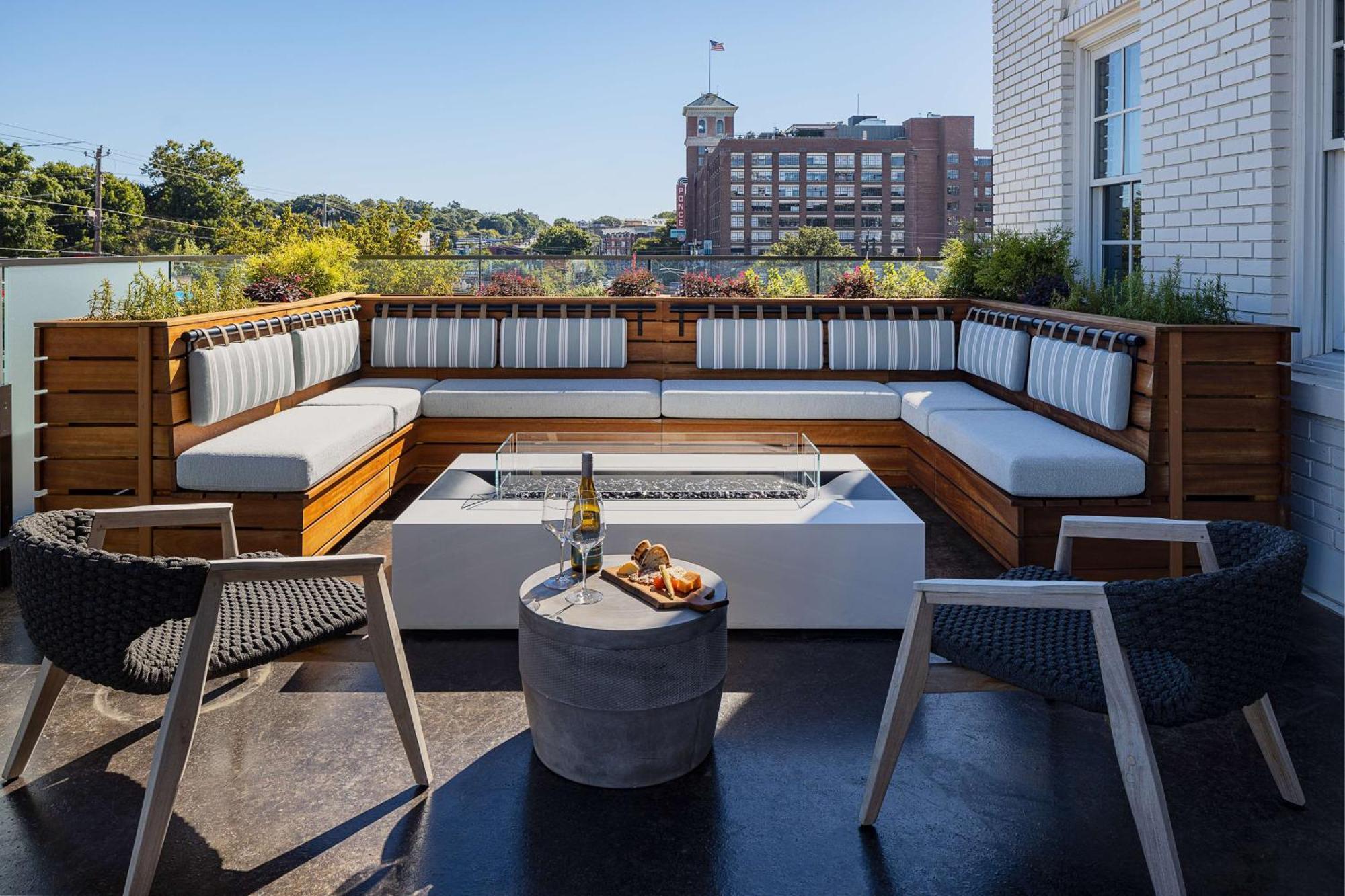Hotel Wylie Atlanta, Tapestry Collection By Hilton 4*